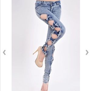Bow Cut Out Jeans